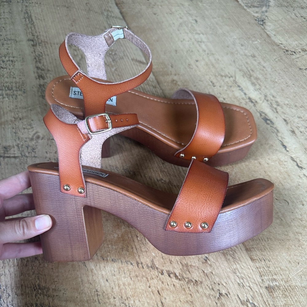 Steve Madden - Wooden Platform Heels